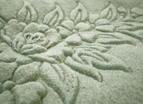 100% Wool Green Plain Carved Chinese. Handknotted in China with a 25mm pile Image 3