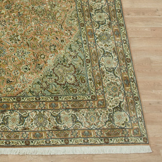 100% Silk Rose Kashmiri Silk Rug KSK024095 302 x 218 Handknotted in Kashmir with a 5mm pile Image 2