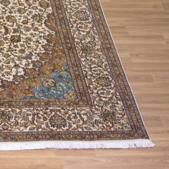 100% Silk Cream Kashmiri Silk Rug KSK025075 3.12 x 2.48 Handknotted in Kashmir with a 5mm pile Image 2
