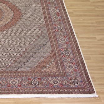 100% Wool Cream Persian Mahi Tabriz Rug QMT027094 3.44 x 2.51 Handknotted in Iran with a 12mm pile Image 2