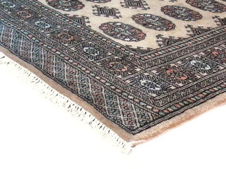 100% Wool Beige Fine Pakistan Bokhara Rug Design Handknotted in Pakistan with a 10mm pile Image 3