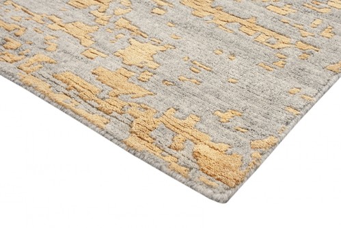 Ella Claire Handknotted in India 80% Wool and 20% Bamboo Silk 10mm