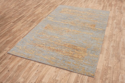 Ella Claire Handknotted in India 80% Wool and 20% Bamboo Silk 10mm