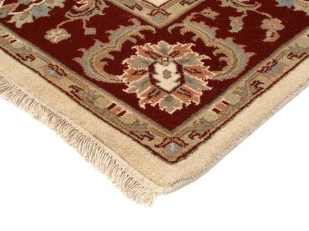 100% Wool Cream Indo Persian Keshan Rug Design Handknotted in India with a 15mm pile Image 3