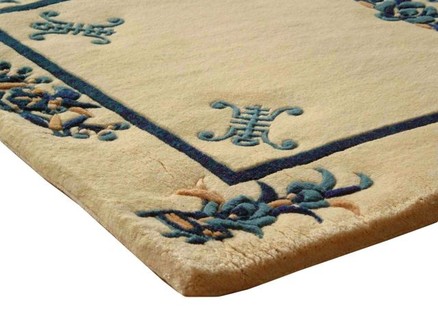 100% Wool Cream Premier Superwashed Chinese Rug Design Handknotted in China with a 25mm pile Image 3