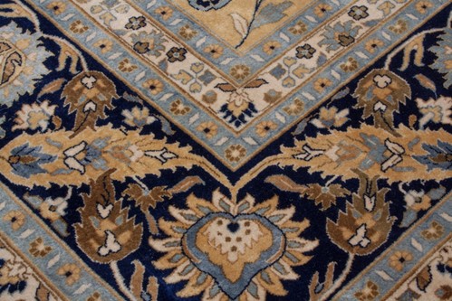 100% Wool Gold Very Fine Indo Persian Rug Design IPF033003 Handknotted in India with a 12mm pile Image 3