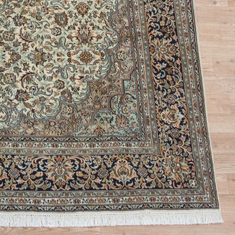 100% Silk Cream Kashmiri Silk Rug KSK089084 249 x 171 Handknotted in Kashmir with a 5mm pile Image 2