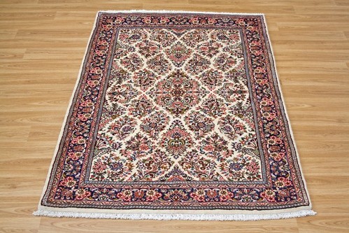 100% Wool Cream Persian Sarouk Rug PSA014044 1.48 x 1.08 Handknotted in Iran with a 14mm pile
