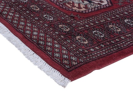 100% Wool Red Fine Pakistan Bokhara Rug Design Handknotted in Pakistan with a 10mm pile Image 3