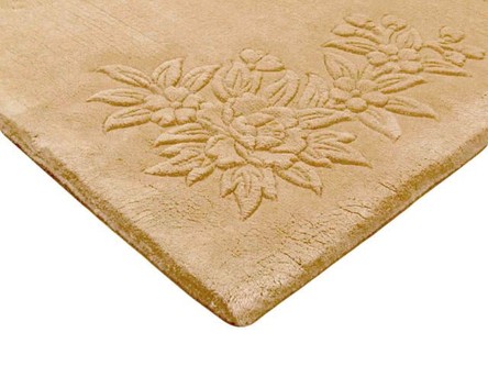 100% Wool Gold Plain Carved Chinese. Handknotted in China with a 25mm pile Image 3