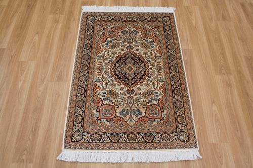 100% Silk Cream Kashmiri Silk Rug KSK006084 97 x 63 Handknotted in Kashmir with a 5mm pile