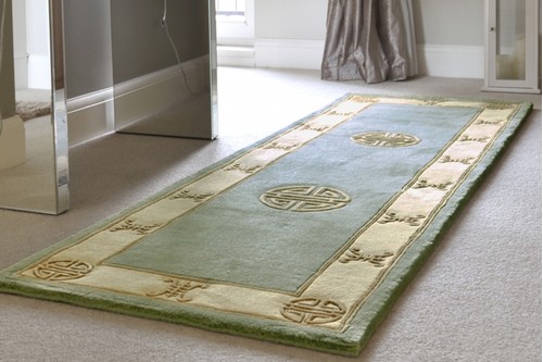 100% Wool Green Premier Superwashed Chinese Rug Design Handknotted in China with a 25mm pile